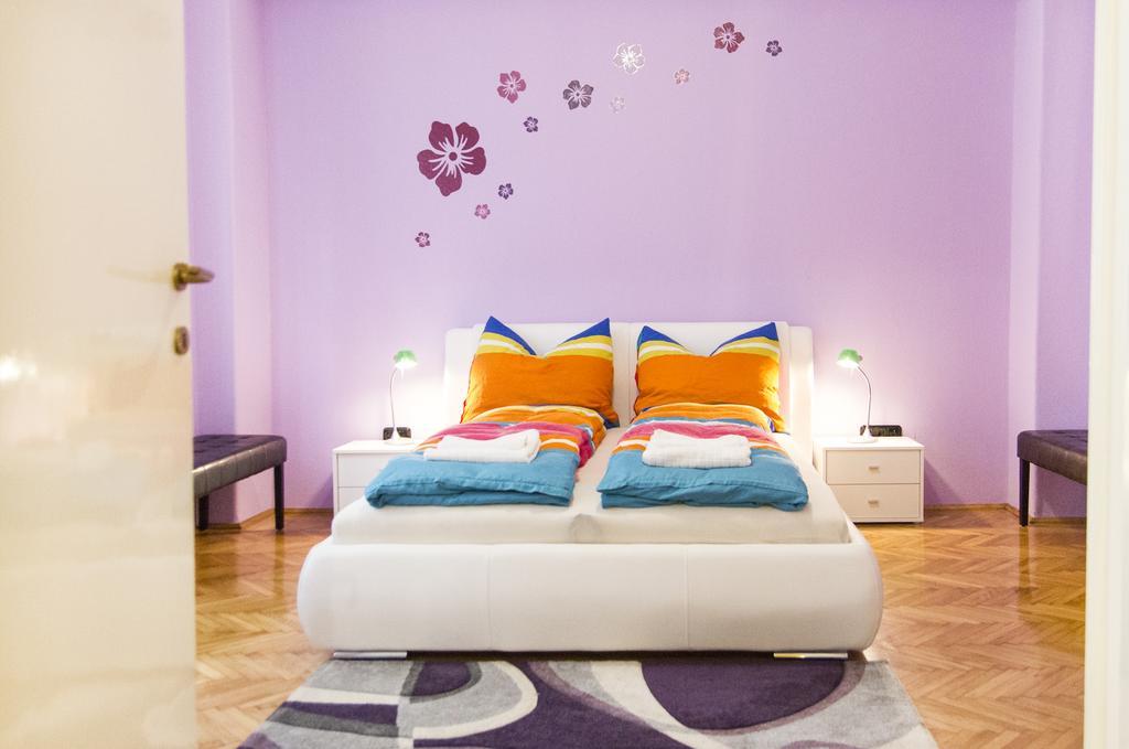 Central Danube Apartment Budapest Luaran gambar