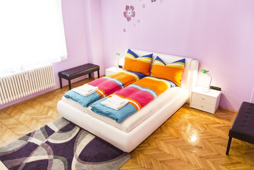 Central Danube Apartment Budapest Luaran gambar