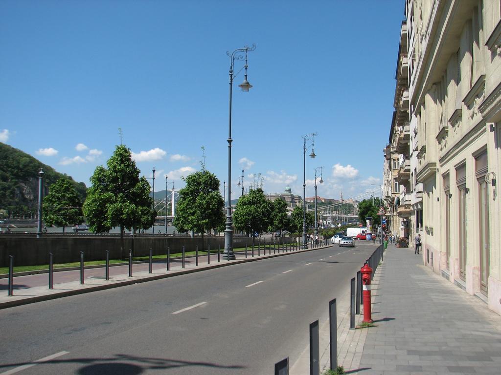 Central Danube Apartment Budapest Bilik gambar